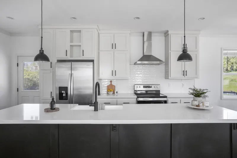 Humboldt bay kitchen home features