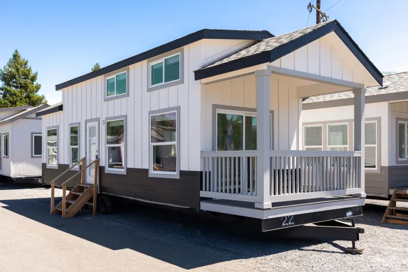 Athens park elevation and exterior home features
