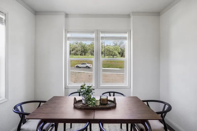 Humboldt bay interior home features