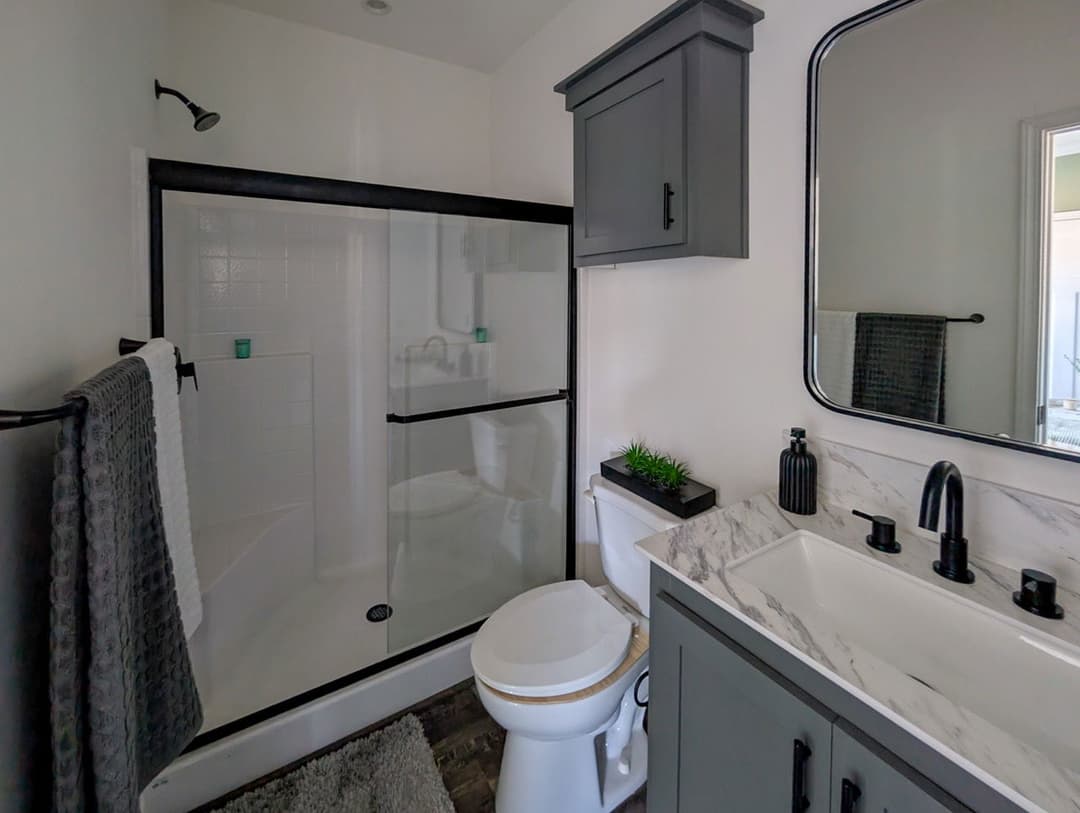 Orchid 56 bathroom home features