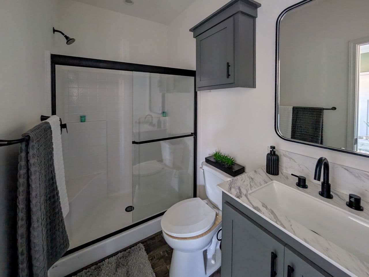 Orchid 56 bathroom home features