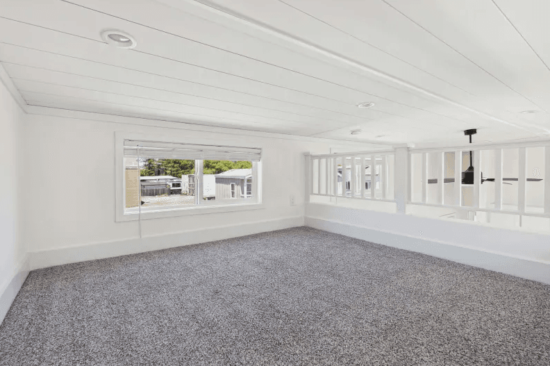 Ath-22l interior home features