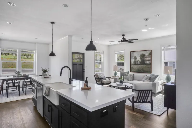 Humboldt bay kitchen home features