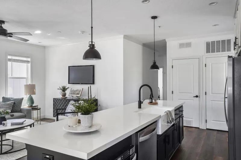 Humboldt bay kitchen home features