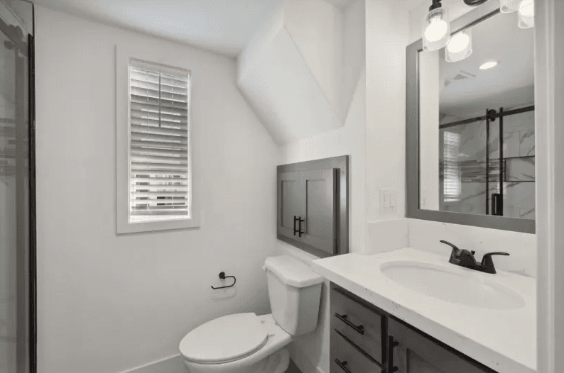 Ath-06dl bathroom home features